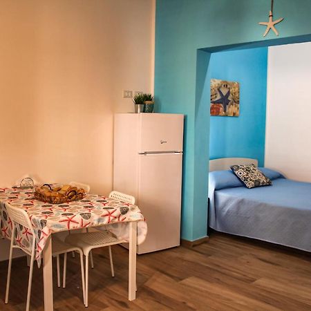 Casa Tura Apartment อิโซลา เดลเล เฟมมิเน ภายนอก รูปภาพ