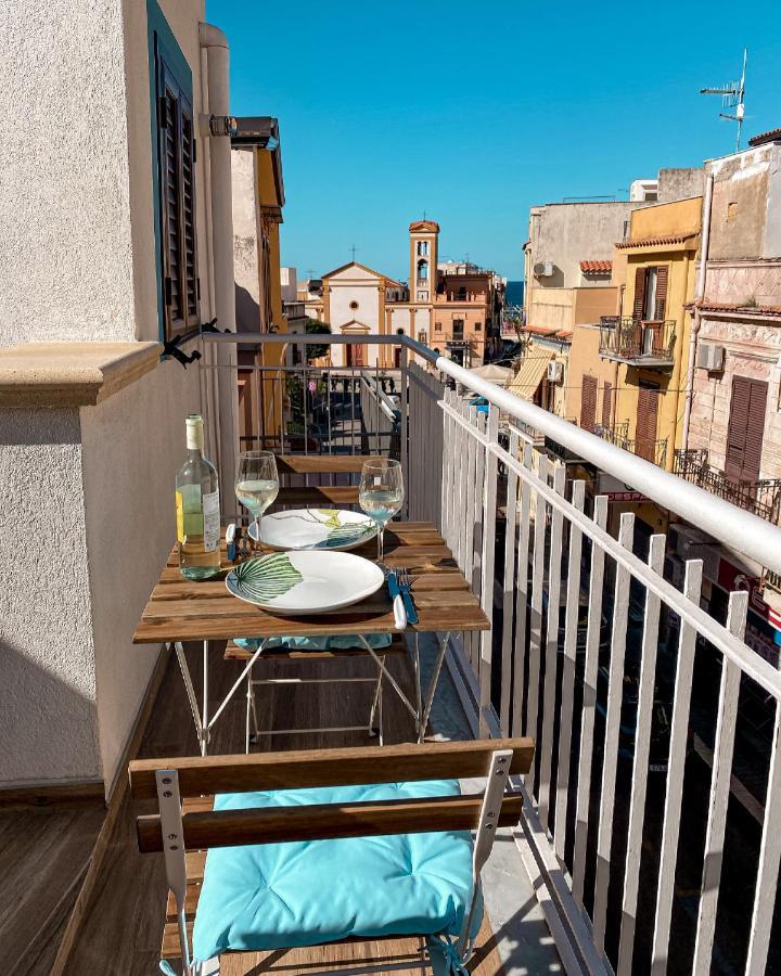 Casa Tura Apartment อิโซลา เดลเล เฟมมิเน ภายนอก รูปภาพ